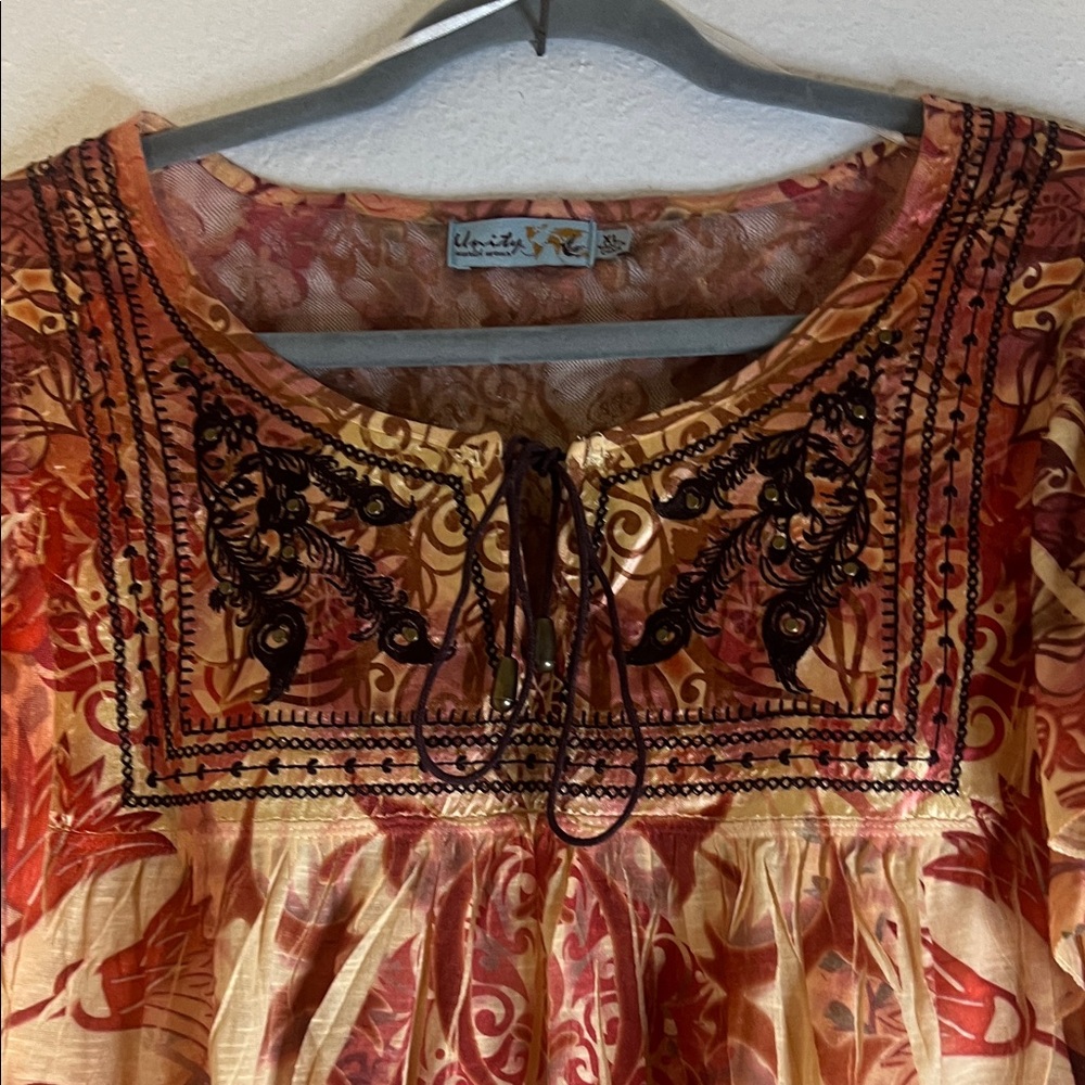 Unity World Wear Multicolor Patterned Top - Picture 7 of 9